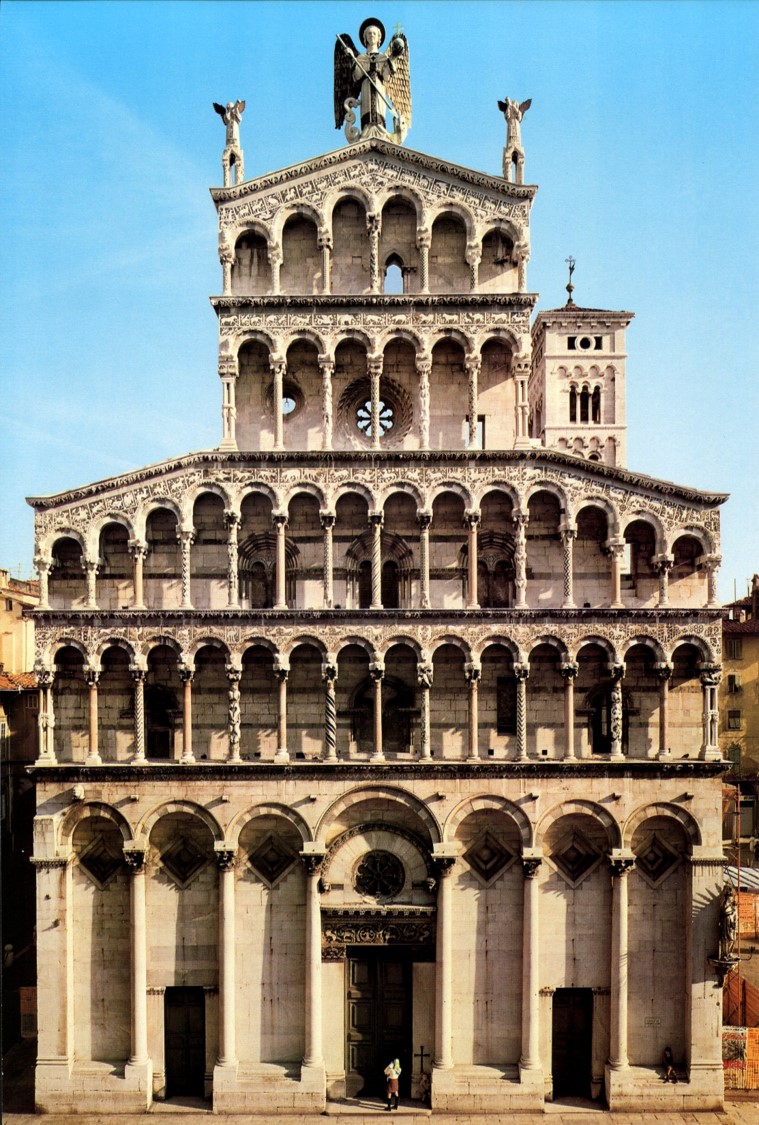 Façade occidentale de San Michele in Foro, Lucques, 12e-13e s.